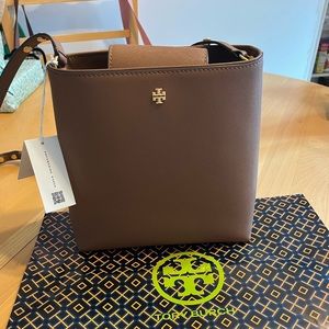 Emerson bucket bag from Tory Burch .